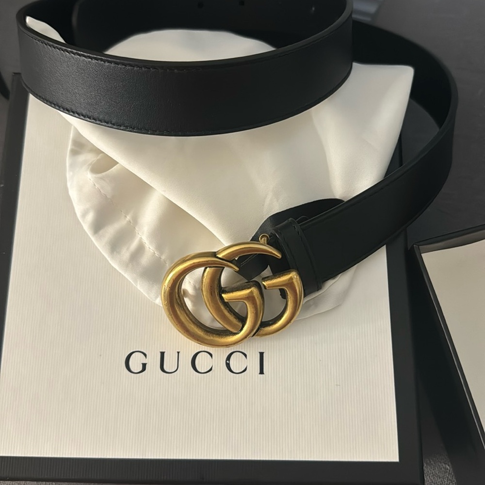 Gucci Leather belt with Double G buckle